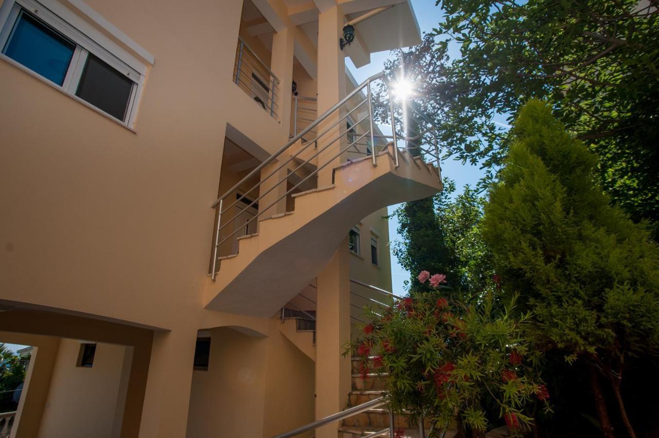 Apartments Onyx Улцинь Екстер'єр фото