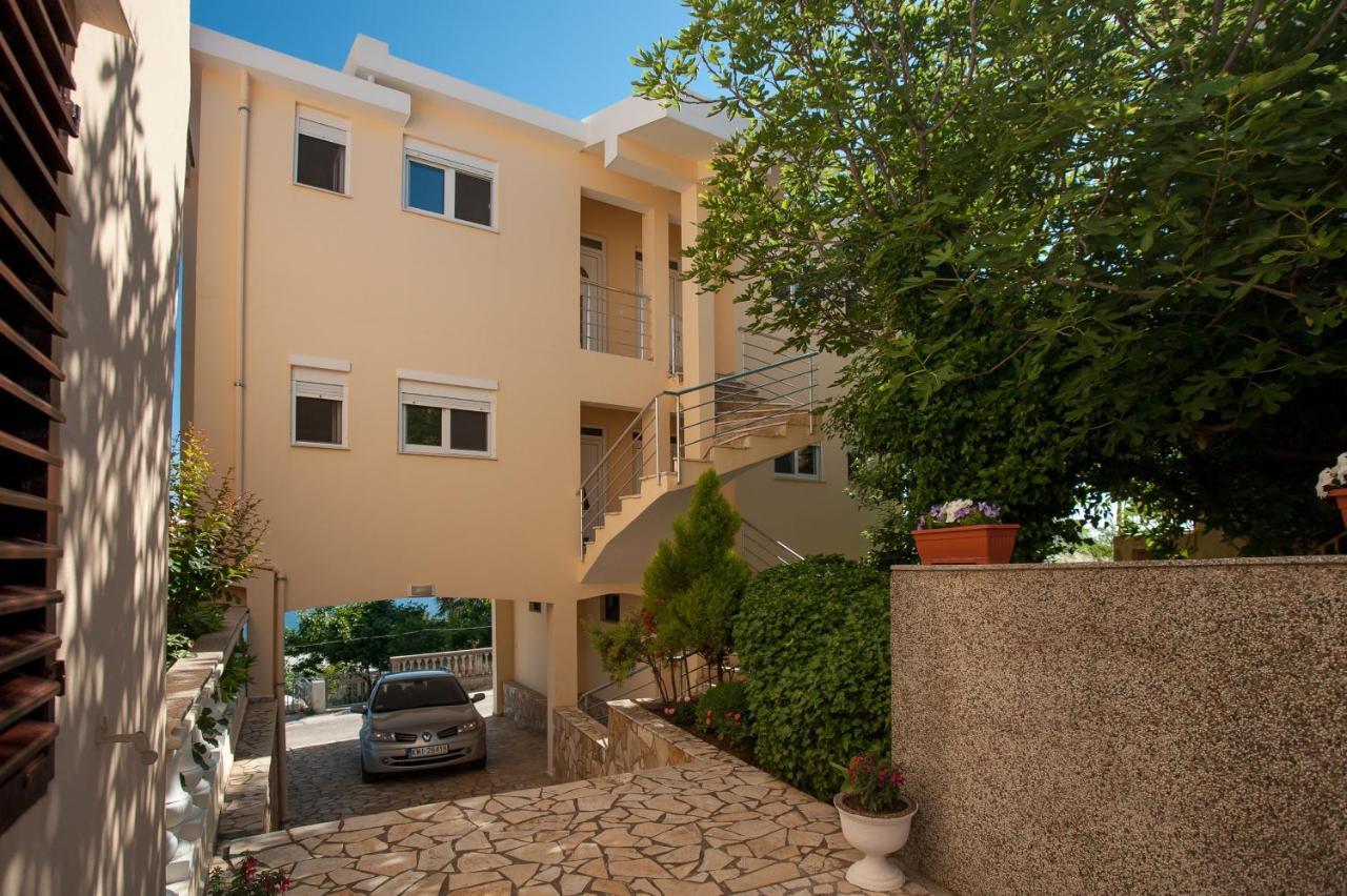 Apartments Onyx Улцинь Екстер'єр фото