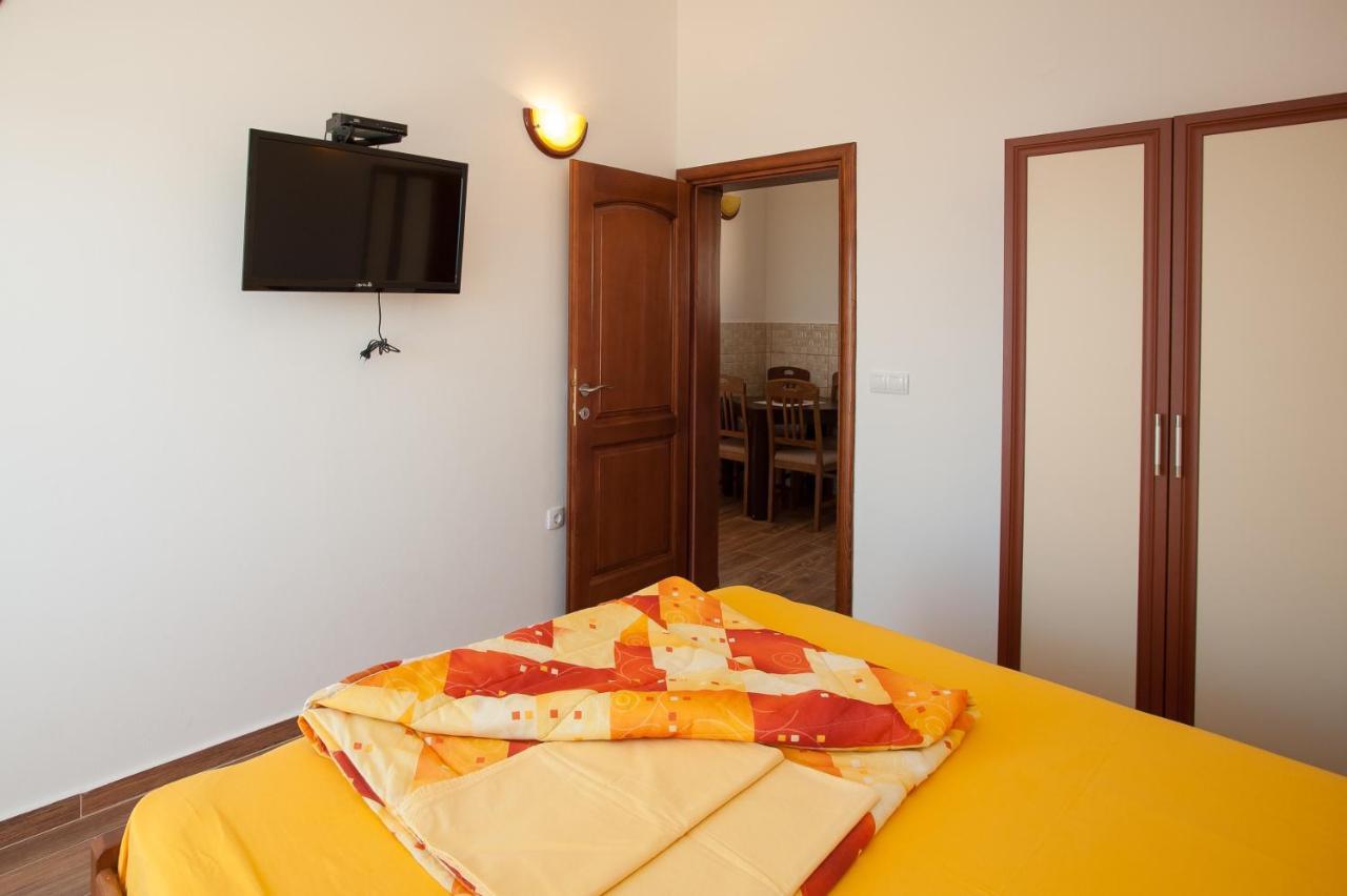 Apartments Onyx Улцинь Екстер'єр фото